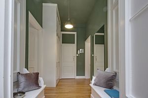 Entrance Hall- click for photo gallery